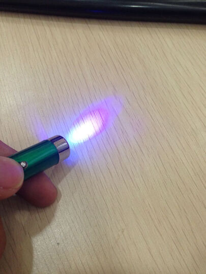 小巧多功能，玩樂與實用兼得——體驗暢意游便攜激光筆